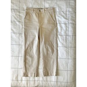 Everlane straight leg crop in Sandstone - 4 short